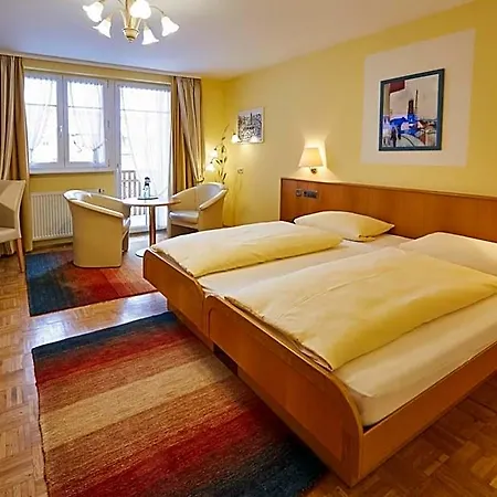 Restaurant Lindenhof Hotel 3*